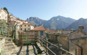 Gorgeous Apartment In Stazzema With Wifi